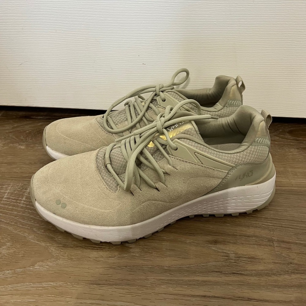 Ryka Kali Men 7.5 M Sage Green Suede Walking Shoes Re-Zorb Lite Sneakers